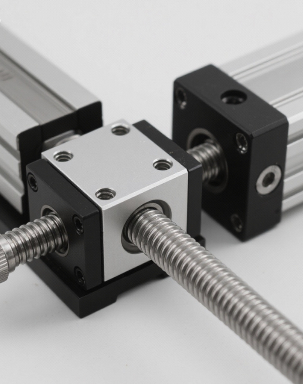thumbnail image 2 of DC 12V Linear Stepper Motor - 18 Degree Screw Drive Slider For DIY CNC & Engraving 2 of 5